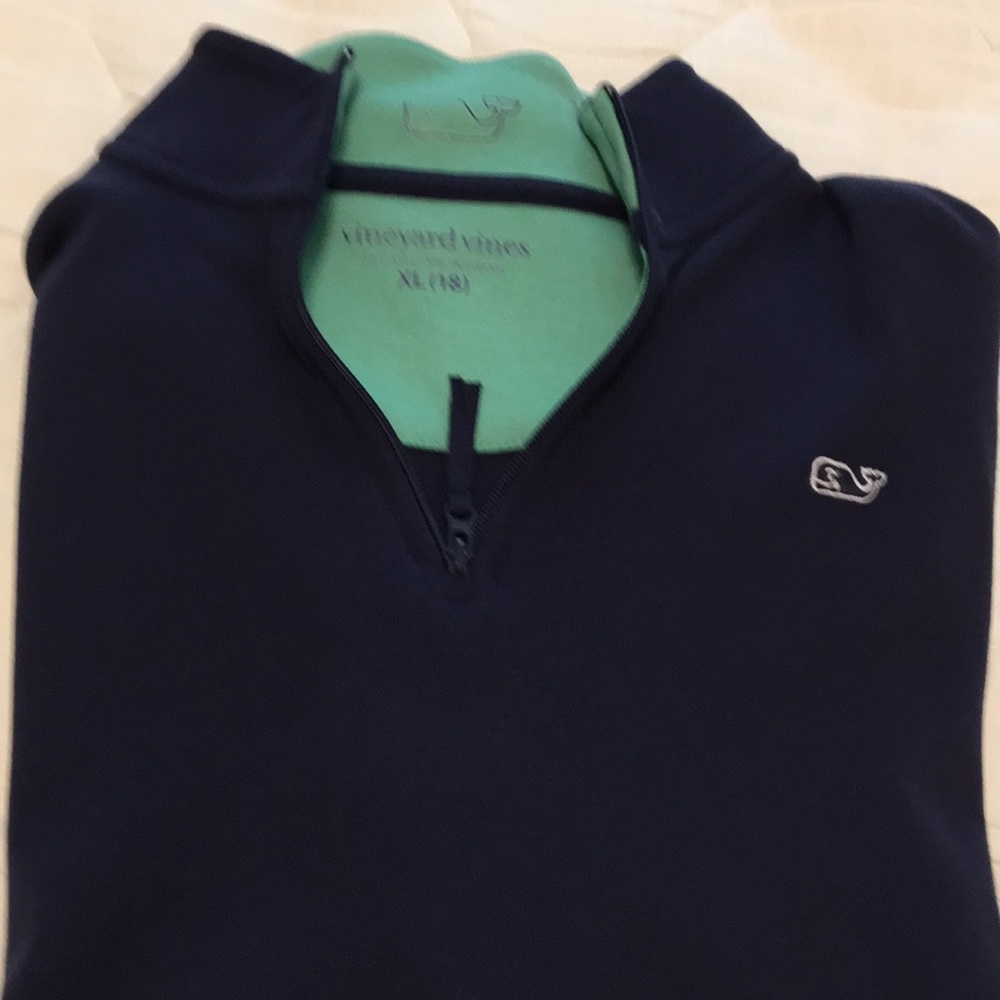 Navy Vineyard Vines quarter zip pullover